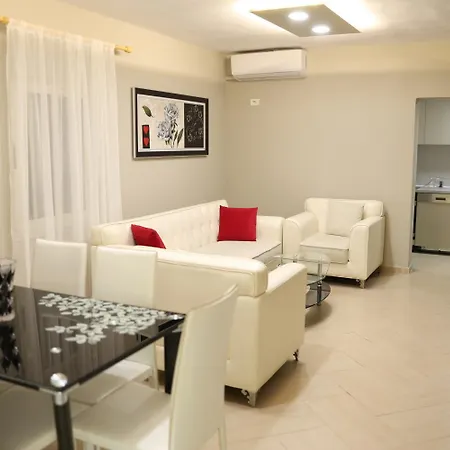 In Qerret - 100 M From The Golem (Tirana)