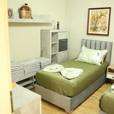 In Qerret - 100 M From The Villa