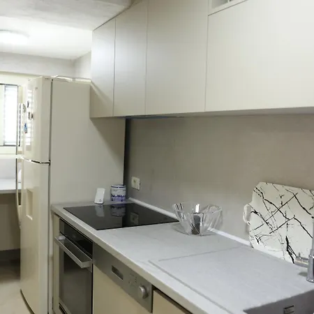 فيلة In Qerret - 100 M From The