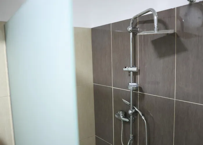 In Qerret - 100 M From The Golem (Tirana)