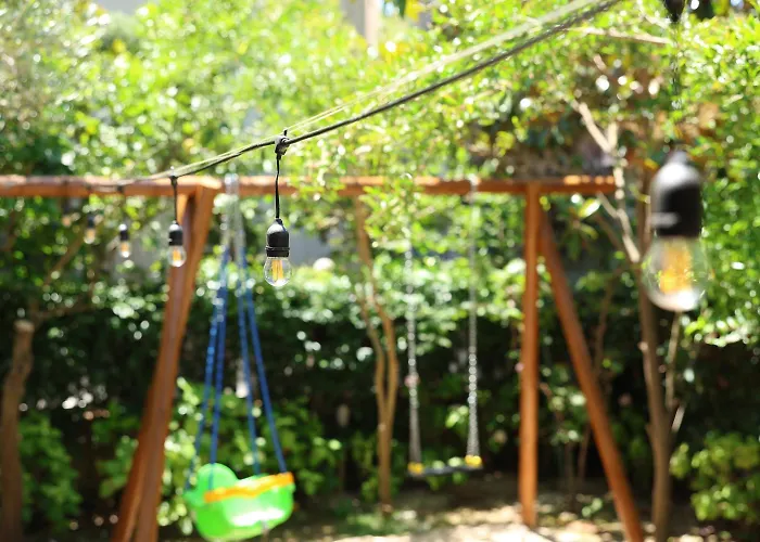 In Qerret - 100 M From The 格勒姆