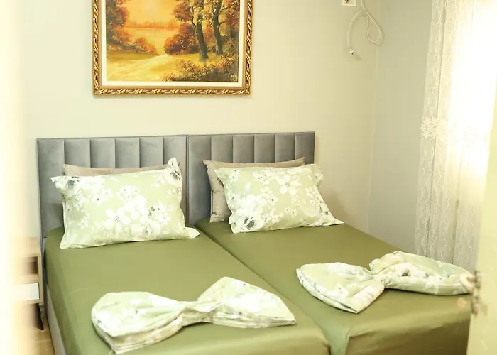 In Qerret - 100 M From The Golem (Tirana)