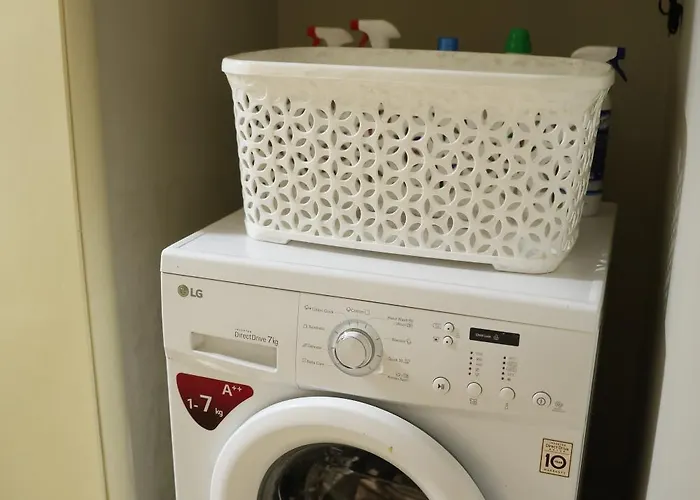 In Qerret - 100 M From The Villa *